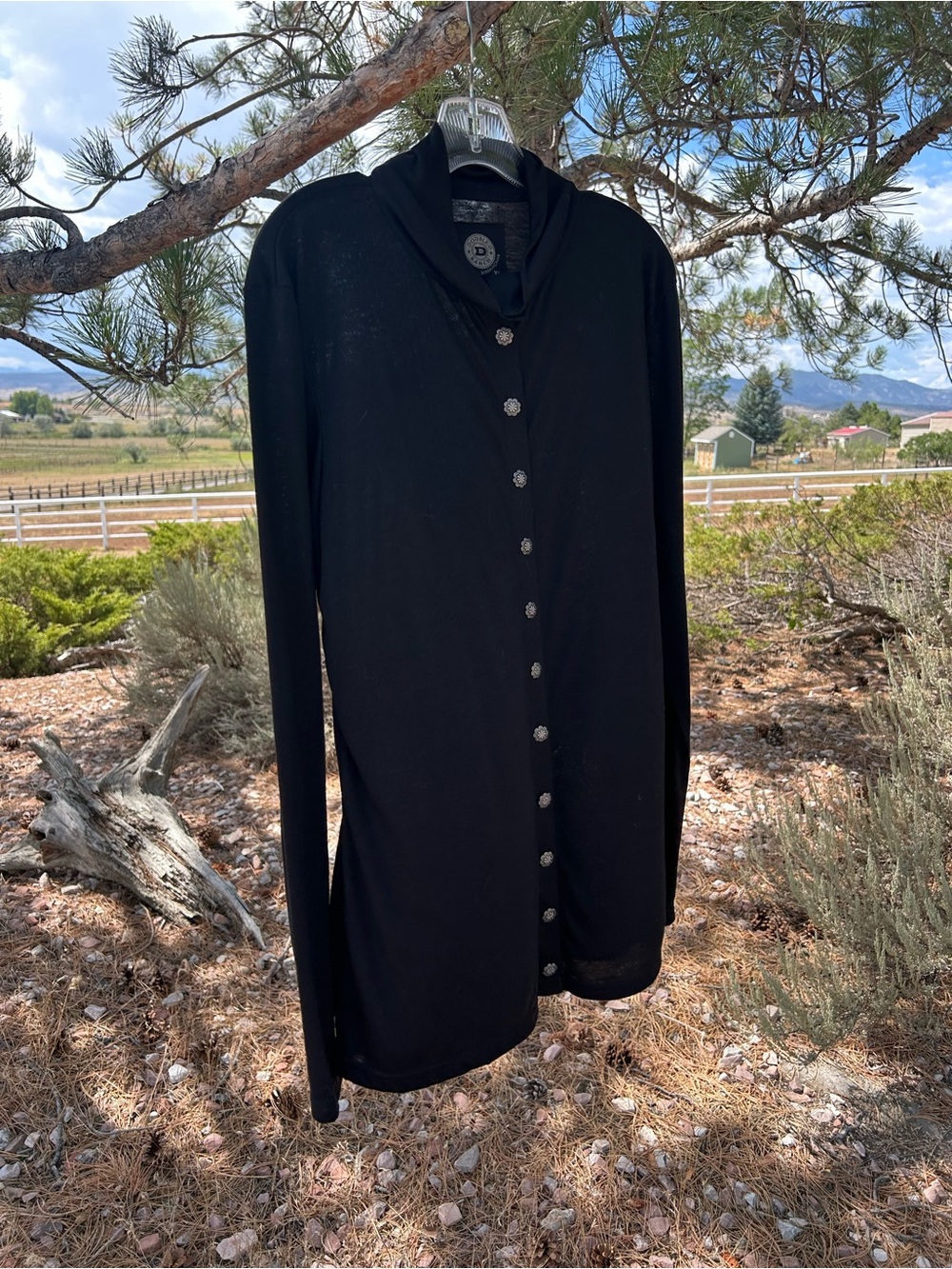 Double D Ranch Black Long-Sleeve Button Front Cardigan